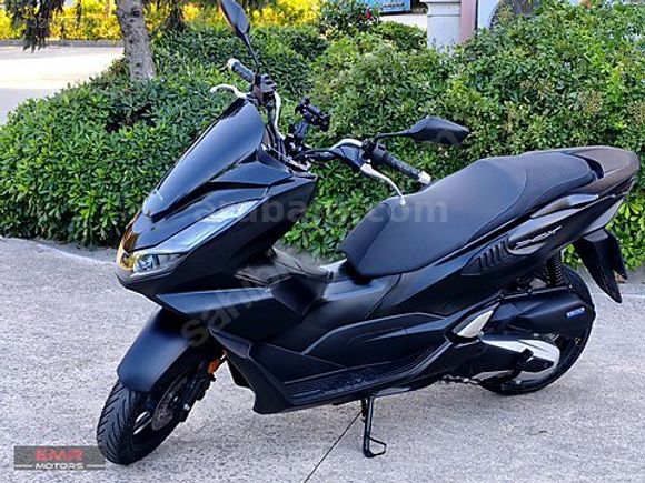 K.KARTI-2024 HONDA PCX 125 -18.000 KM'DE ÖZEL MAT SİYAH