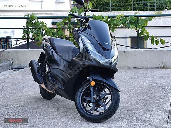 K.KARTI-2024 HONDA PCX 125 -18.000 KM'DE ÖZEL MAT SİYAH