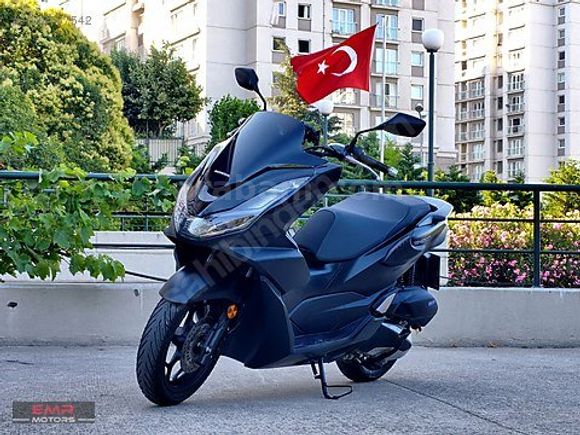 K.KARTI-2024 HONDA PCX 125 -18.000 KM'DE ÖZEL MAT SİYAH