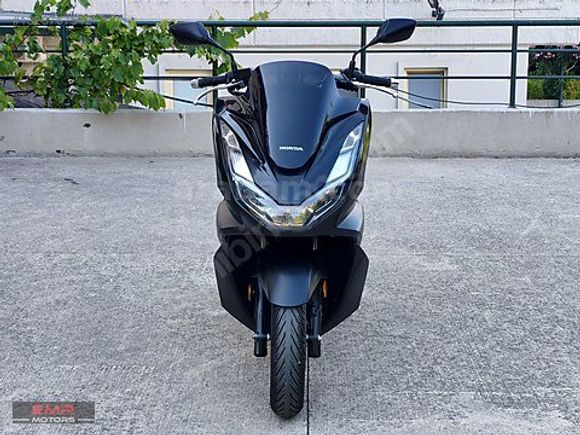 K.KARTI-2024 HONDA PCX 125 -18.000 KM'DE ÖZEL MAT SİYAH