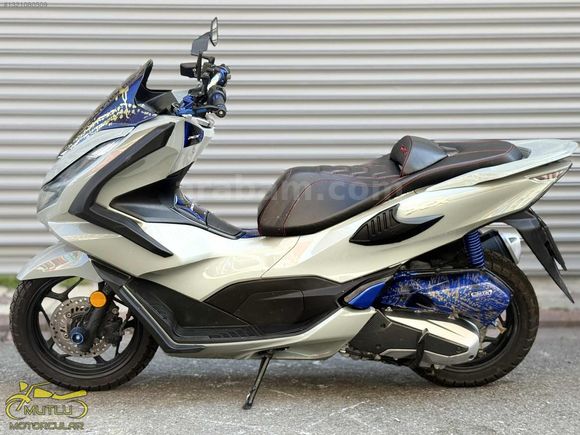 MUTLU MOTORCULAR'dan FULL AKSESUARLI Honda Pcx 125 Senet İle