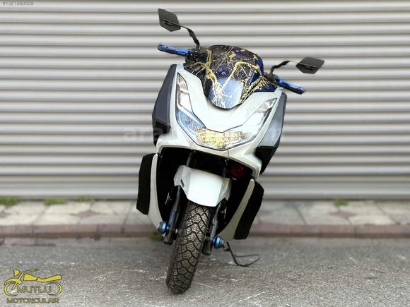 MUTLU MOTORCULAR'dan FULL AKSESUARLI Honda Pcx 125 Senet İle