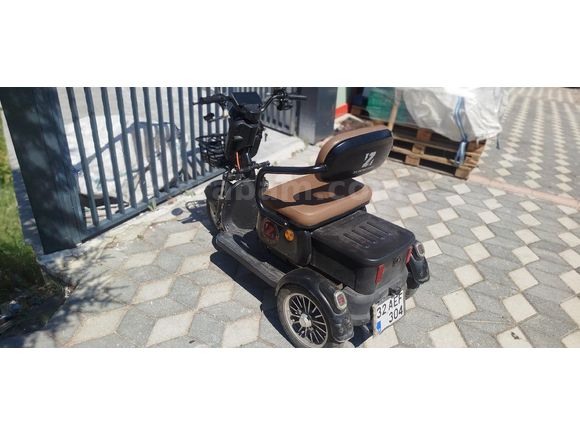 Z-Lion Motors – Az Kullanılmış, Temiz Aile Aracı
