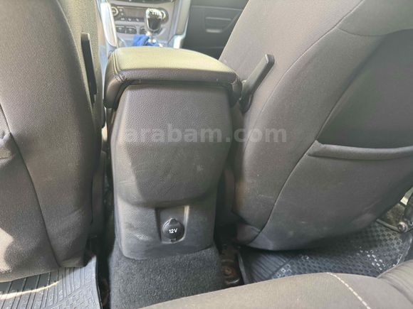Sahibinden Ford Focus 1.6 TDCi Titanium 2011 Model 