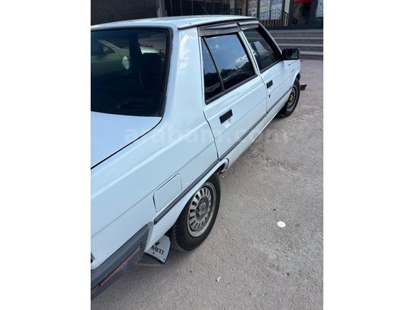 Sahibinden Renault R 9 1.4 Broadway GTE 1993 Model