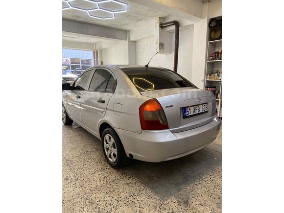 Sahibinden Hyundai Accent Era 1.4 Team 2011 Model 