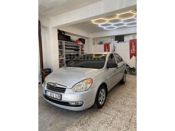 Sahibinden Hyundai Accent Era 1.4 Team 2011 Model 