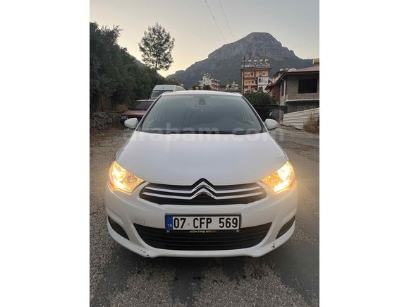 Sahibinden Citroen C4 1.6 e-HDi Confort Plus 2012 Model 
