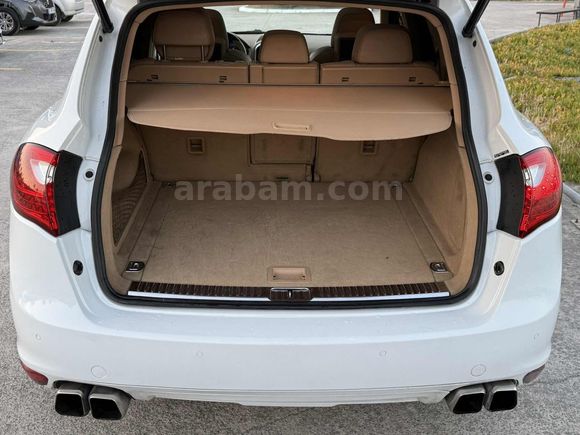PORSCHE CAYENNE 3.0 DİESEL CHRONO ELK BAGAJ DEĞİŞENSİZ