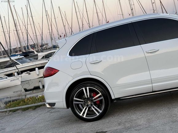 PORSCHE CAYENNE 3.0 DİESEL CHRONO ELK BAGAJ DEĞİŞENSİZ