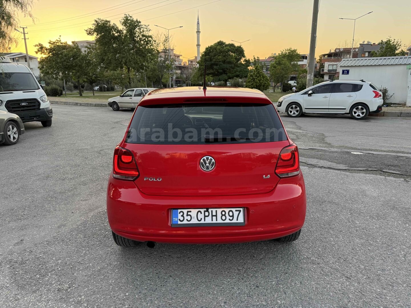 Sahibinden Volkswagen Polo 1.4 Comfortline 2011 Model İzmir 165.000 km Kırmızı 6
