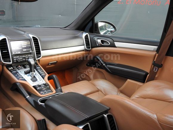 _PORSCHE_CAYENNE_3.0DİESEL_AİRMATİC_CAM TVN_ISITMA_RADAR_BAYİİ_