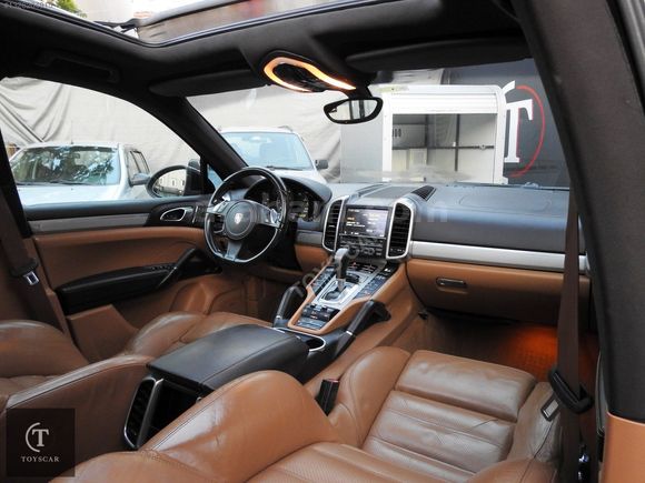 _PORSCHE_CAYENNE_3.0DİESEL_AİRMATİC_CAM TVN_ISITMA_RADAR_BAYİİ_