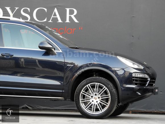 _PORSCHE_CAYENNE_3.0DİESEL_AİRMATİC_CAM TVN_ISITMA_RADAR_BAYİİ_