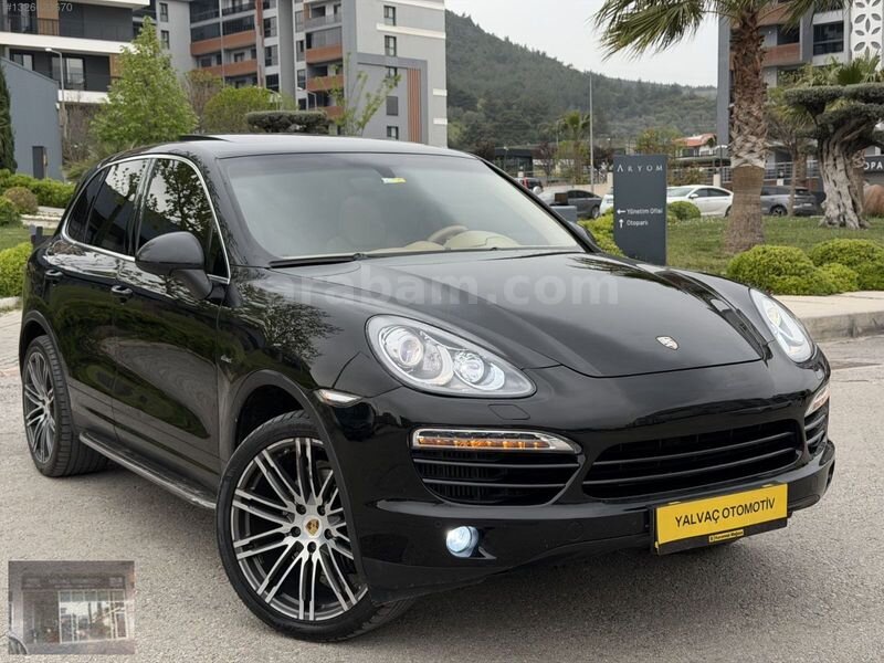 2012 PORSCHE CAYENNE 3.0DİZEL/4K ISITMA/PUSULA/1.750.000TL KREDİ