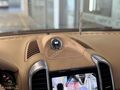 AKDENİZ-BAYİ 2013 PORSCHE CAYENNE 3.0D CRONO+21JANT+KARBNDRKSYN