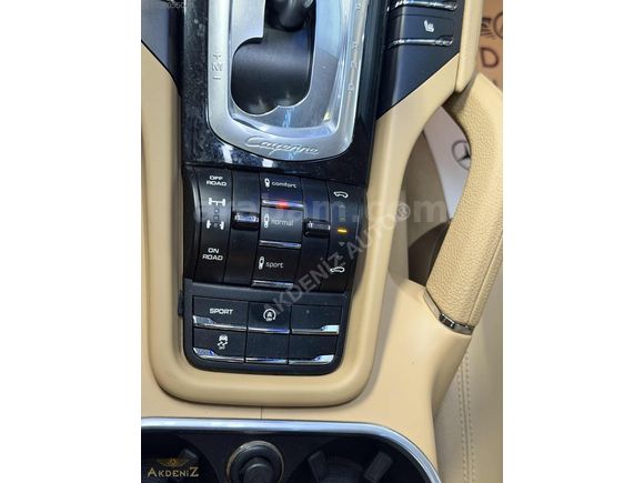 AKDENİZ-BAYİ 2013 PORSCHE CAYENNE 3.0D CRONO+21JANT+KARBNDRKSYN