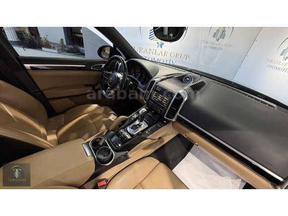 TURANLAR OTO GALERİDEN CAYENNE 3.0D