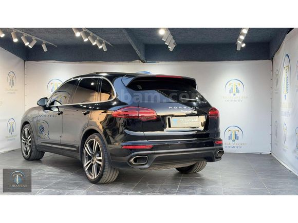 TURANLAR OTO GALERİDEN CAYENNE 3.0D
