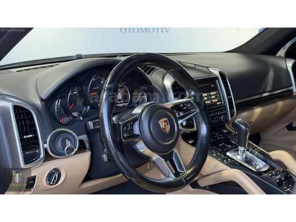 TURANLAR OTO GALERİDEN CAYENNE 3.0D