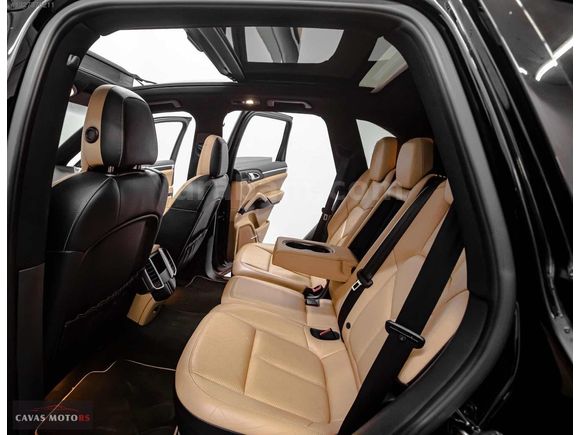 CAVAS MOTORS 2014 PORSHE CAYENNE 3.0D 170 BİNDE+BAYİ+SİYAH+TABA