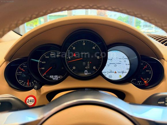 2017 PORSCHE CAYENNE 3.0 DIESEL VAKUM BAYİ PLATİNUM BOYASIZ