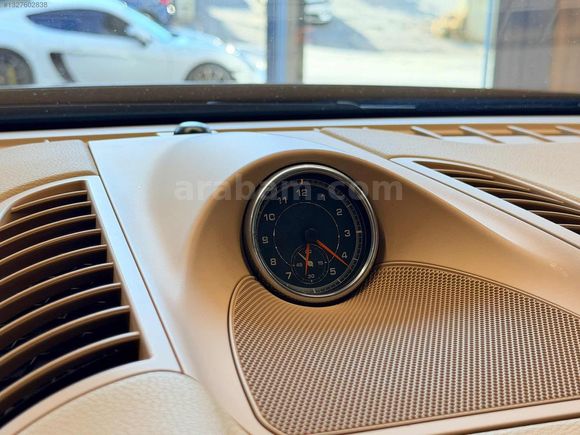 2017 PORSCHE CAYENNE 3.0 DIESEL VAKUM BAYİ PLATİNUM BOYASIZ