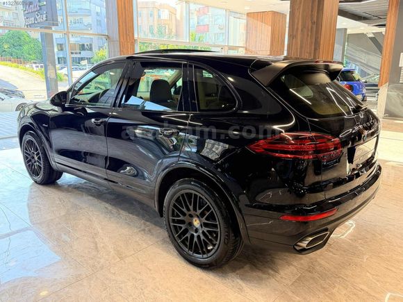2017 PORSCHE CAYENNE 3.0 DIESEL VAKUM BAYİ PLATİNUM BOYASIZ