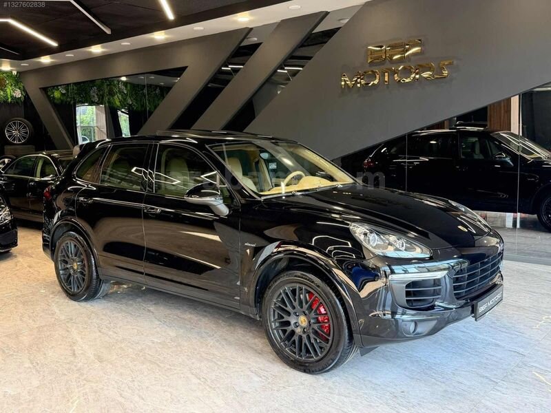 2017 PORSCHE CAYENNE 3.0 DIESEL VAKUM BAYİ PLATİNUM BOYASIZ