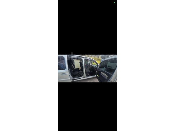 Sahibinden Renault Kangoo Multix 1.5 dCi Authentique 2011 Model