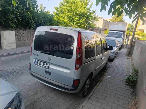 Sahibinden Renault Kangoo Multix 1.5 dCi Authentique 2011 Model