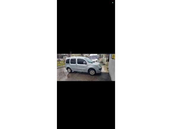 Sahibinden Renault Kangoo Multix 1.5 dCi Authentique 2011 Model