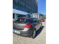 Sahibinden Bakımlı Opel Astra 1.6 Enjoy Plus 2010 Model İstanbul 133.000 km Füme