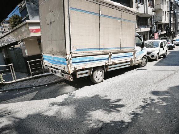 Galeriden Renault Master 2.5 DCi İstanbul