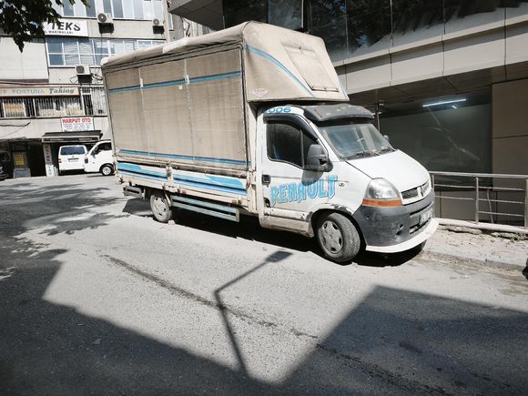 Galeriden Renault Master 2.5 DCi İstanbul
