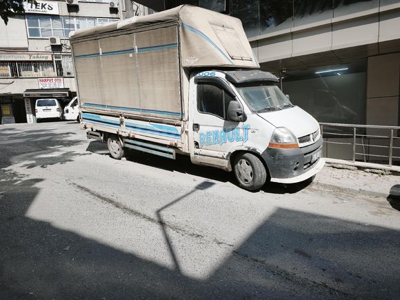 Galeriden Renault Master 2.5 DCi İstanbul