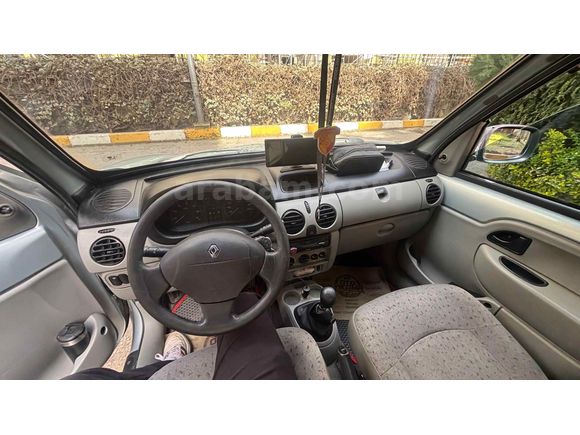 Sahibinden Renault Kangoo 1.5 dCi Expression 2004 Model 