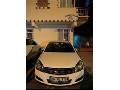 Sahibinden Opel Astra 1.6 Essentia 2013 Model  159.000 km Beyaz