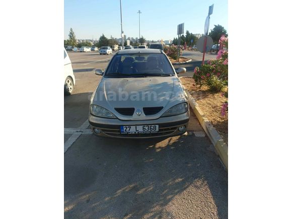 Sahibinden Renault Megane 1.4 Alize 2001 Model 