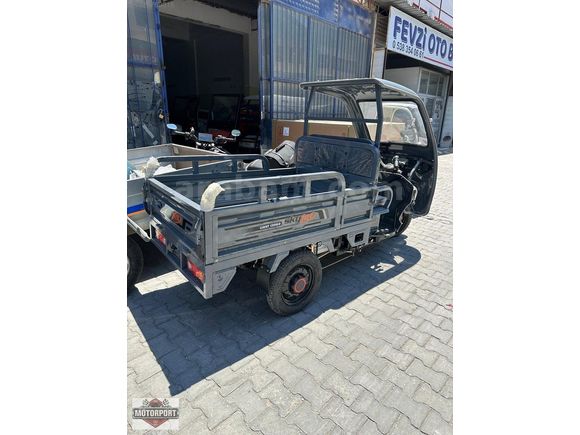 SKYJET İŞ ORTAĞINIZ HEM YUK HEMDE 4 KİŞİLİK MODELİ 3.000 MOTOR