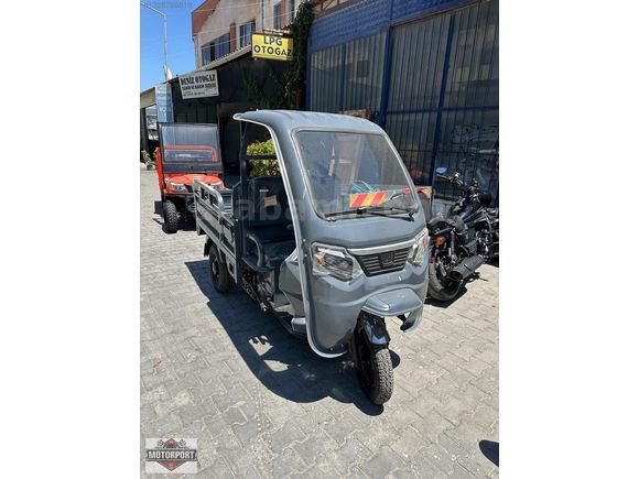 SKYJET İŞ ORTAĞINIZ HEM YUK HEMDE 4 KİŞİLİK MODELİ 3.000 MOTOR