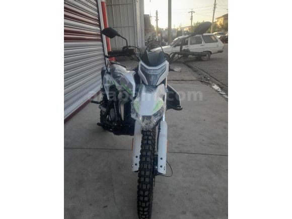Şahlar motor'dan Cf moto 2026 dual 250 cross