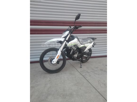 Şahlar motor'dan Cf moto 2026 dual 250 cross
