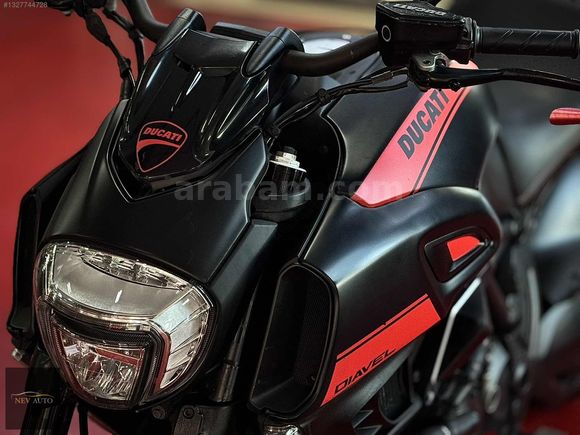 NEV AUTO'dan DUCATİ DİAVEL DARK 2015 ÇOK TEMİZ