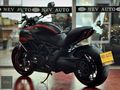 NEV AUTO'dan DUCATİ DİAVEL DARK 2015 ÇOK TEMİZ