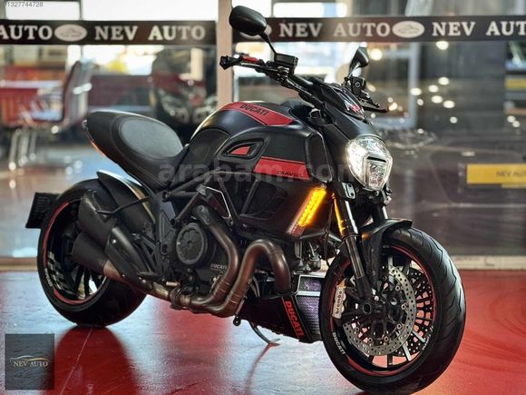 NEV AUTO'dan DUCATİ DİAVEL DARK 2015 ÇOK TEMİZ