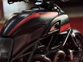 NEV AUTO'dan DUCATİ DİAVEL DARK 2015 ÇOK TEMİZ