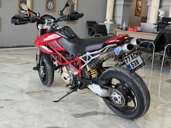 AKIN AUTO'DAN DUCATI 1100 SP