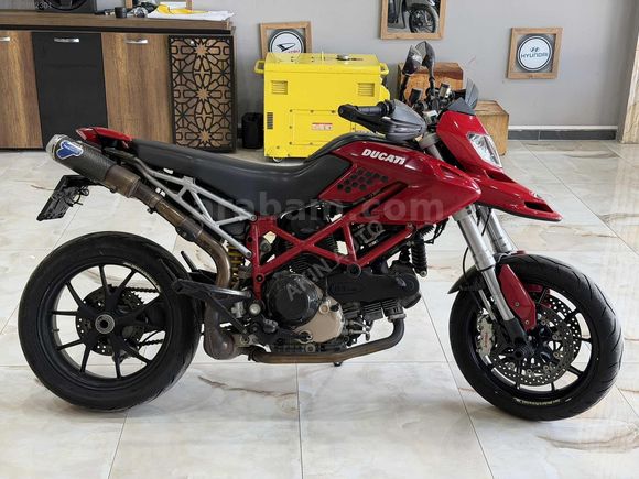AKIN AUTO'DAN DUCATI 1100 SP