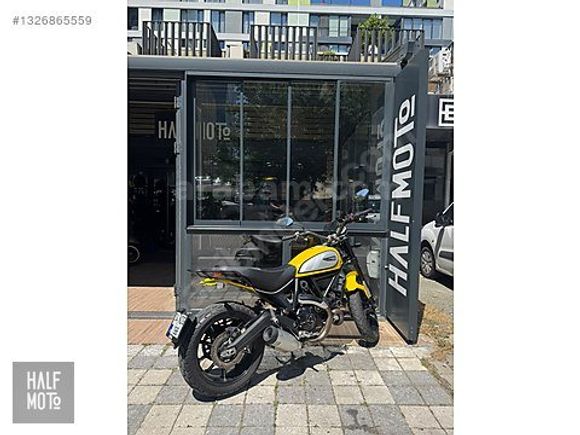 HALF MOTO 2022 DUCATİ SCRAMBLER ICON SARI